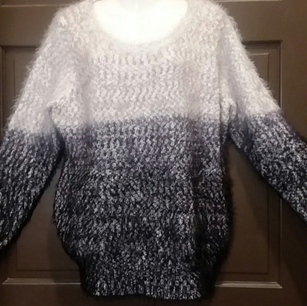 City chic plush sweater